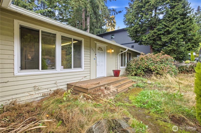 Property photo for 16325 SE 27th Street, Bellevue photo 29