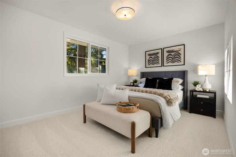 Property photo for 10836 NE 12th Place, Bellevue photo 24