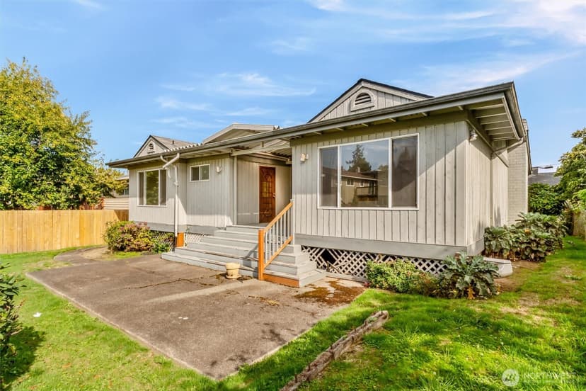 Property photo for 8507 39th Avenue S, Seattle photo 11