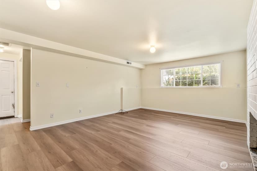 Property photo for 8507 39th Avenue S, Seattle photo 28