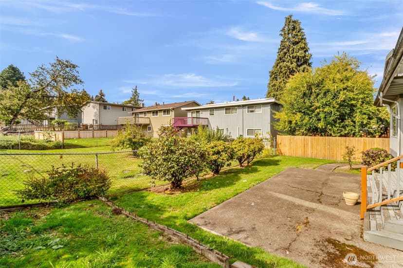 Property photo for 8507 39th Avenue S, Seattle photo 13