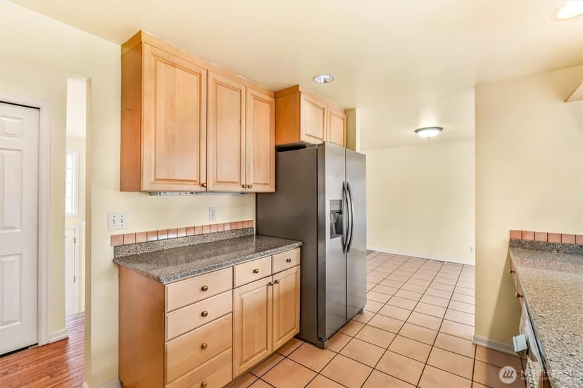 Property photo for 8507 39th Avenue S, Seattle photo 17