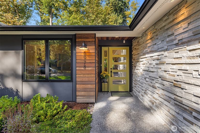Property photo for 6978 NE 139th Street, Kirkland