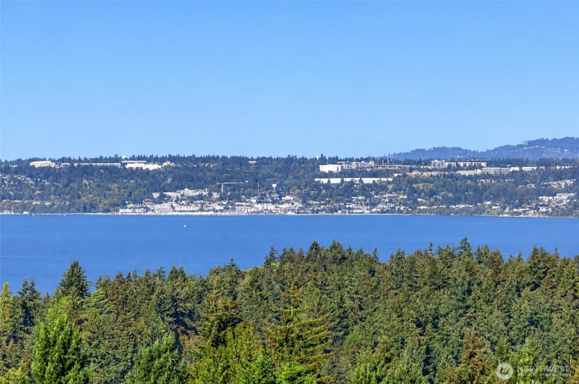 Property photo for 5429 Orca Drive NE, Tacoma photo 5