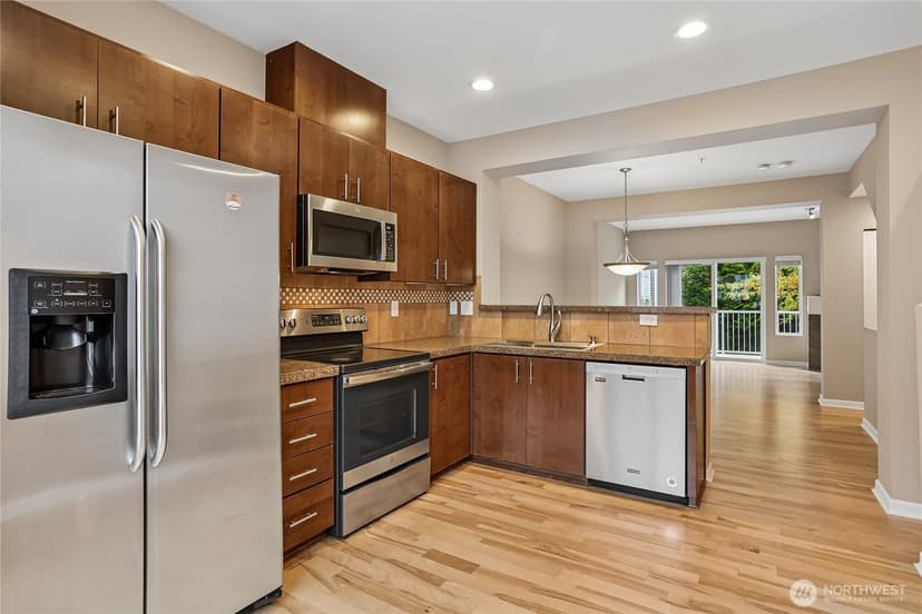 Property photo for 15720 Manor Way #M3, Lynnwood photo 6