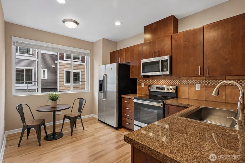 Property photo for 15720 Manor Way #M3, Lynnwood photo 4