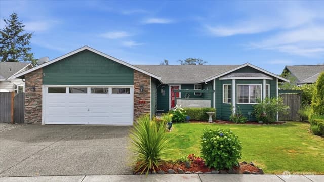 Property photo for 3226 64th Avenue NE, Marysville photo 2