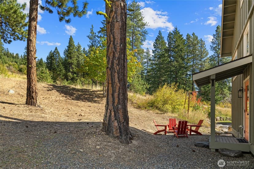 Property photo for 160 Flagstone Lane, Ronald photo 29