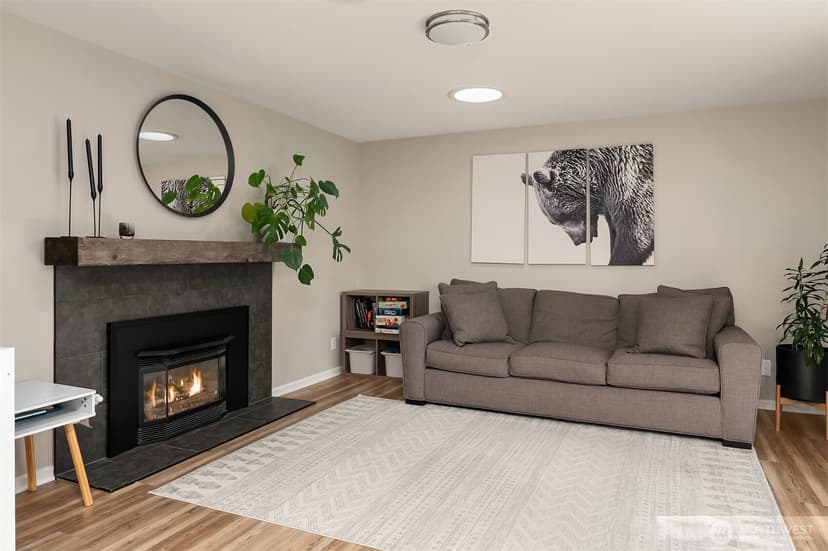 Property photo for 3917 NE 11th Place, Renton photo 19