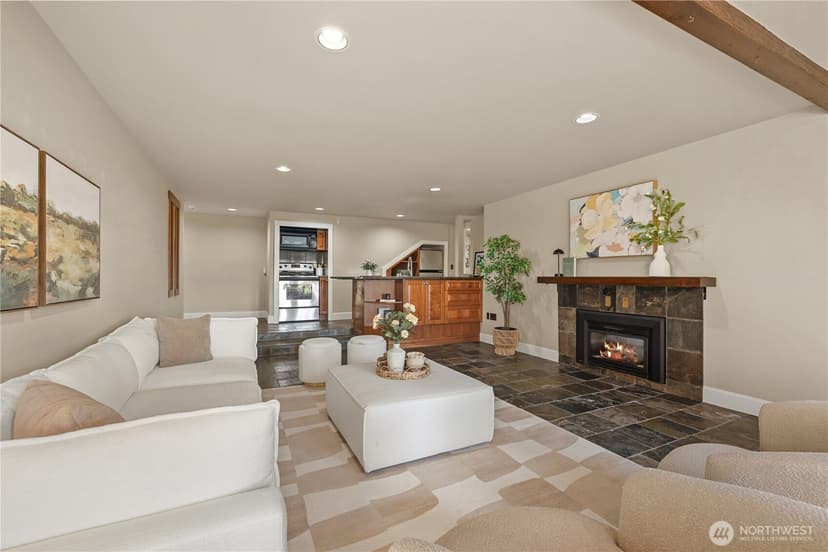 Property photo for 8619 NE 24th Street, Clyde Hill photo 30