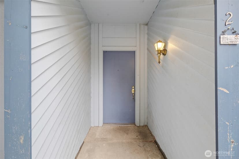 Property photo for 4308 NE Sunset Boulevard #T2, Renton photo 2