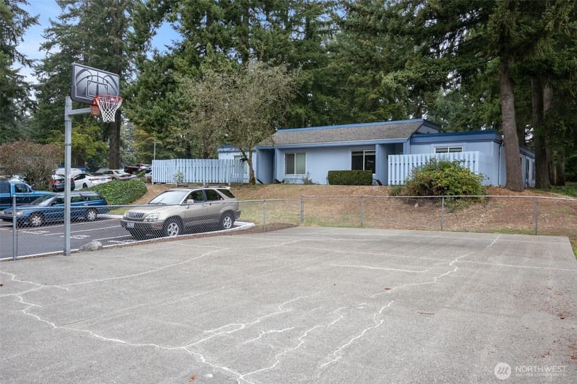 Property photo for 4308 NE Sunset Boulevard #T2, Renton photo 34