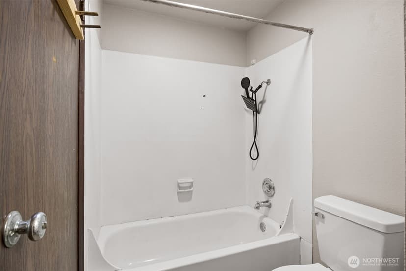 Property photo for 4308 NE Sunset Boulevard #T2, Renton photo 21