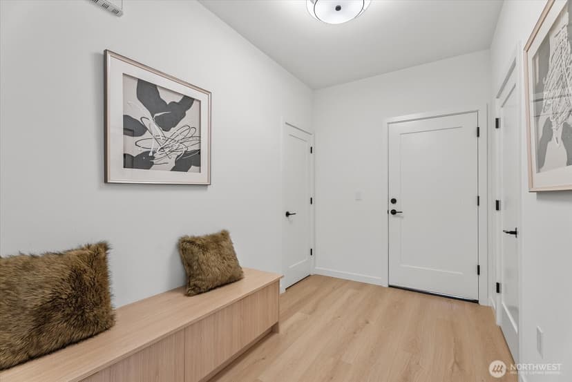 Property photo for 7509 12th Avenue SW, Seattle photo 29