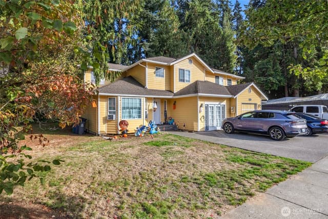Property photo for 11727 47th Avenue NE #A & B, Marysville photo 2