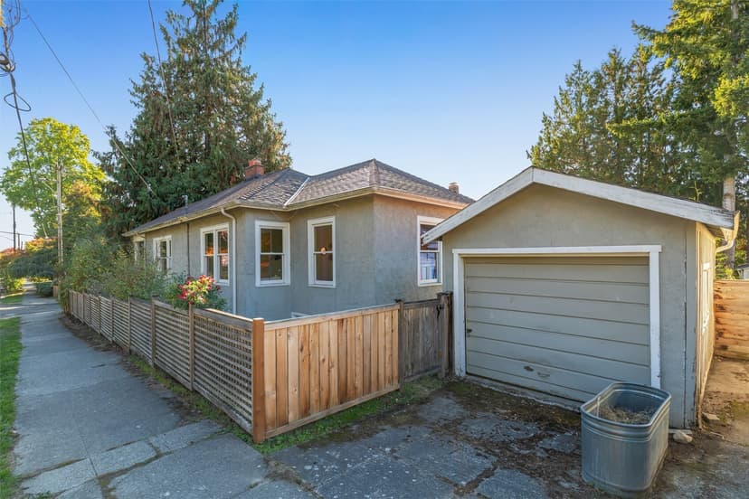 Property photo for 3520 S Hanford Street, Seattle photo 25