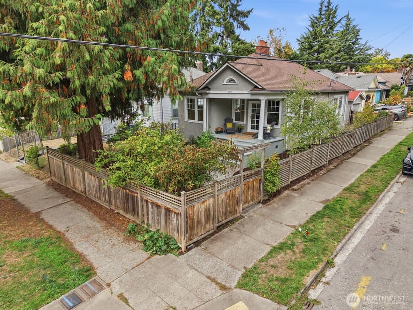 Property photo for 3520 S Hanford Street, Seattle photo 29
