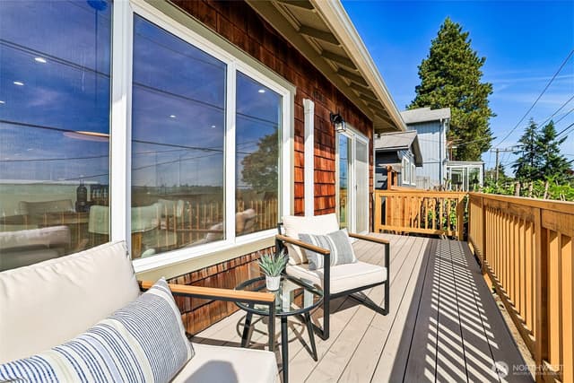 Property photo for 4205 34th Avenue S, Seattle