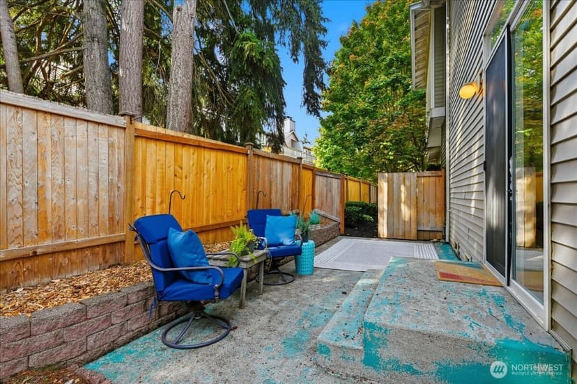 Property photo for 1526 121st Street SW, Everett photo 23