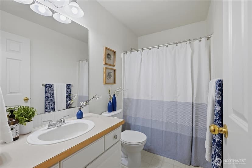 Property photo for 1526 121st Street SW, Everett photo 19