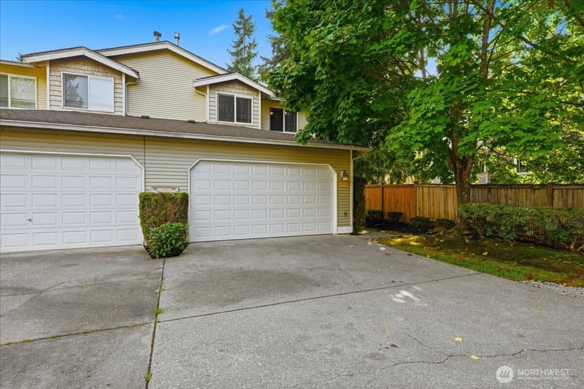 Property photo for 1526 121st Street SW, Everett photo 30