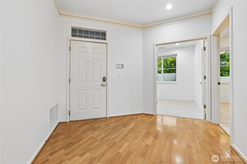 Property photo for 1805 134th Avenue SE #19, Bellevue photo 25