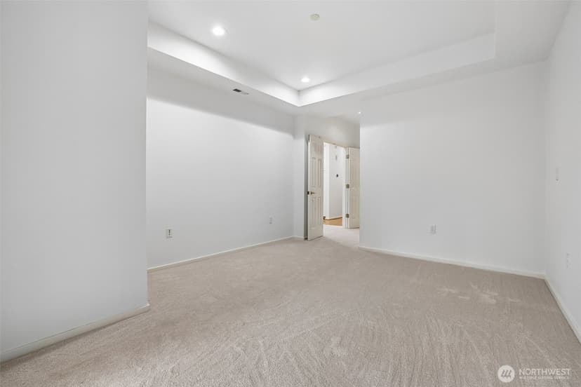 Property photo for 1805 134th Avenue SE #19, Bellevue photo 14