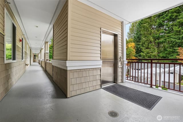 Property photo for 1805 134th Avenue SE #19, Bellevue photo 4
