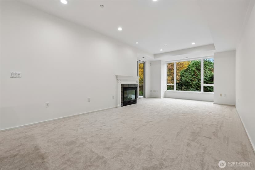 Property photo for 1805 134th Avenue SE #19, Bellevue photo 9