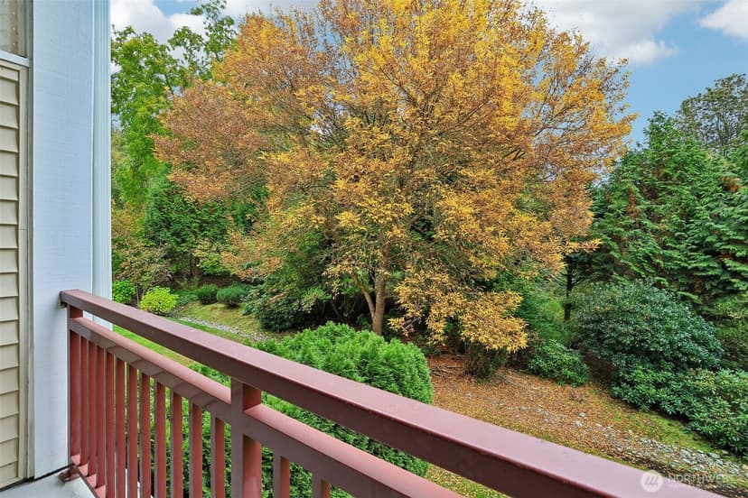 Property photo for 1805 134th Avenue SE #19, Bellevue photo 28