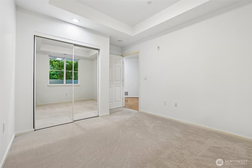 Property photo for 1805 134th Avenue SE #19, Bellevue photo 20