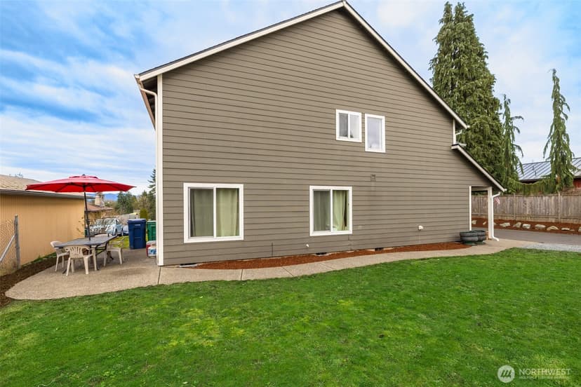 Property photo for 14479 57th Avenue, Tukwila photo 17