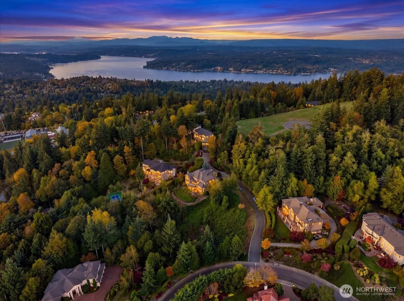 Property photo for 6452 170th Pl SE, Bellevue