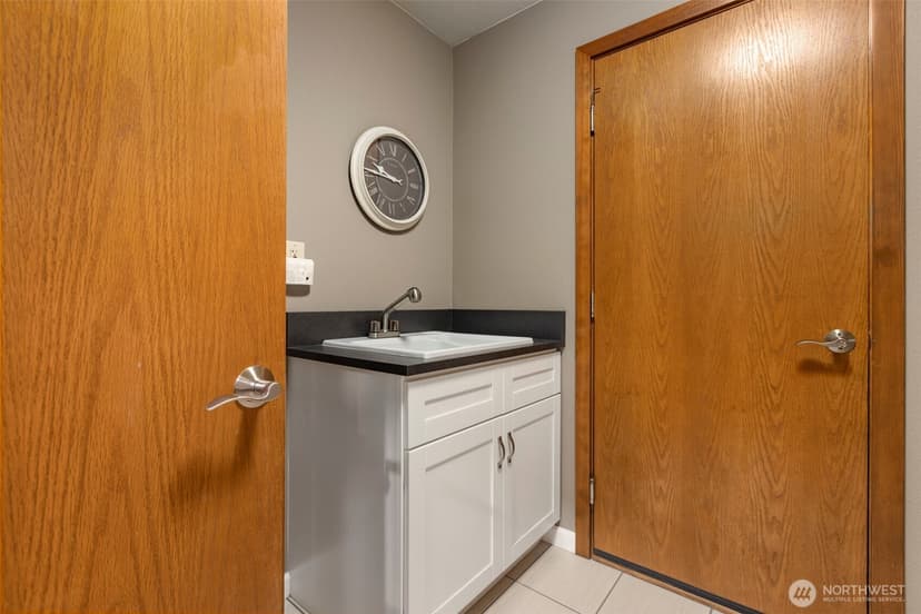 Property photo for 19318 SE 328th Place, Kent photo 21