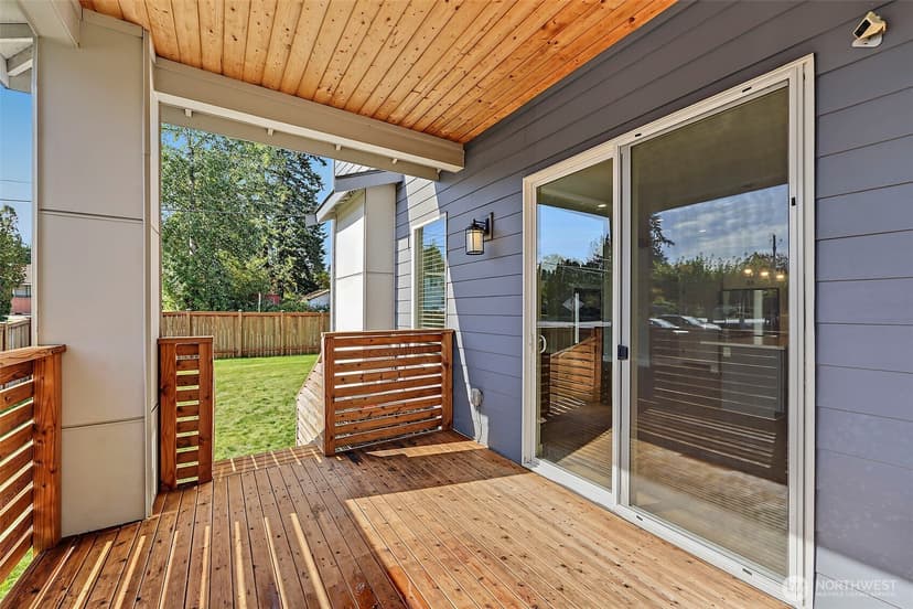 Property photo for 9917 McKinley Avenue E, Tacoma photo 29