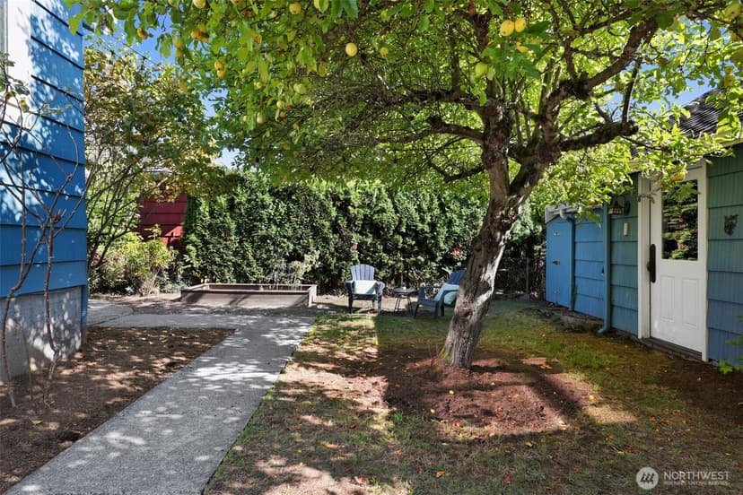 Property photo for 919 N 76th Street, Seattle photo 36