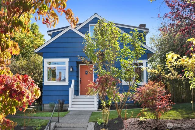 Property photo for 919 N 76th Street, Seattle