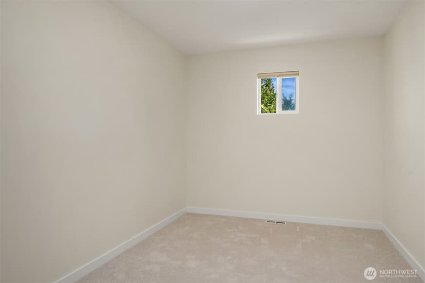 Property photo for 9404 Templeton Avenue SE, Snoqualmie photo 33
