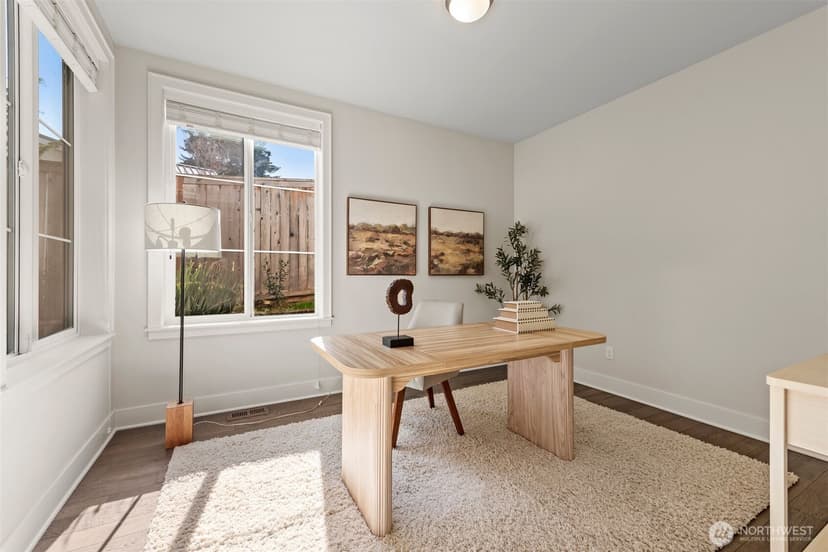 Property photo for 1711 4th St, Kirkland photo 10