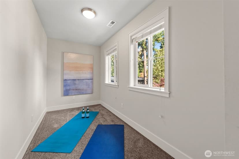 Property photo for 1711 4th St, Kirkland photo 16
