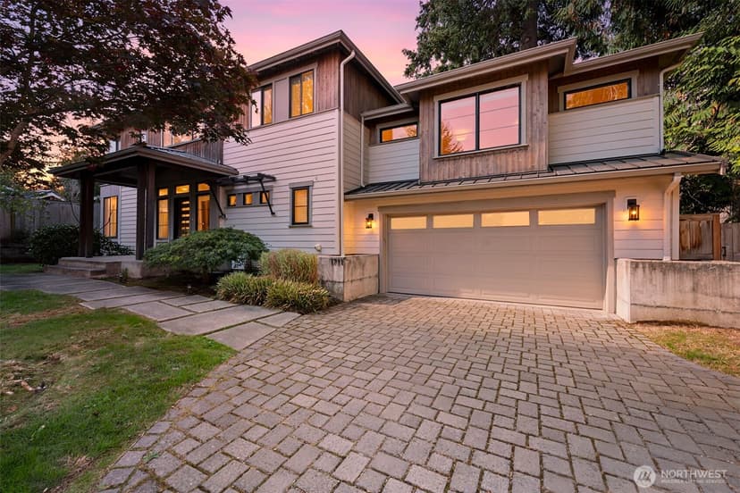 Property photo for 1711 4th St, Kirkland