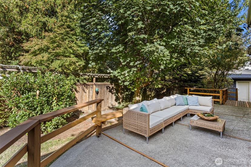 Property photo for 8542 32nd Avenue NW, Seattle photo 31