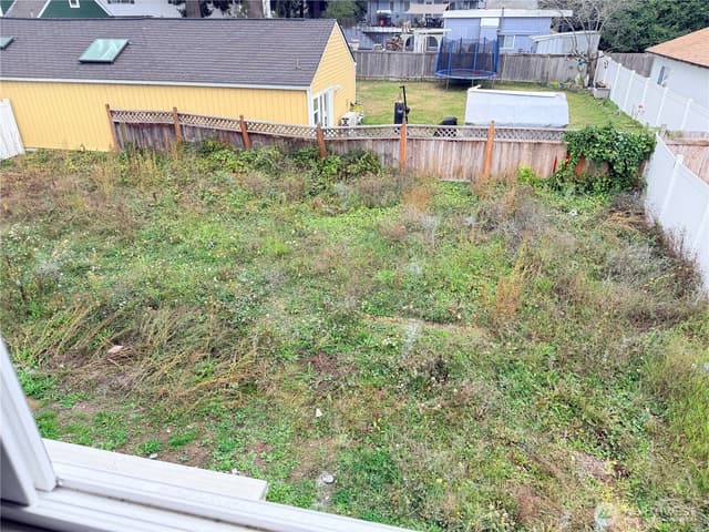 Property photo for 317 108th Street SW #B, Everett photo 4
