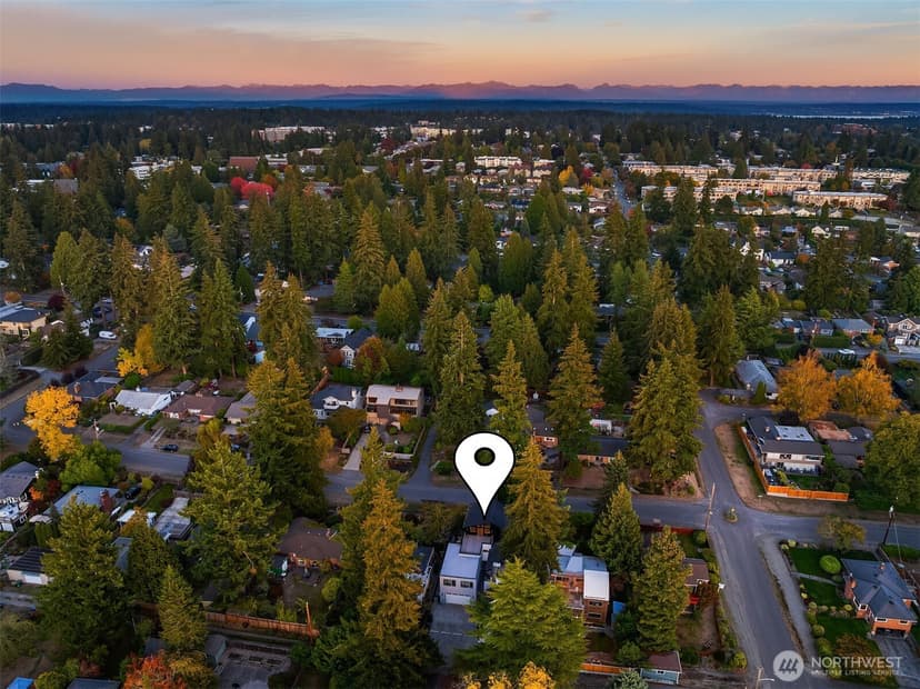 Property photo for 12713 4th Avenue NW, Seattle photo 28