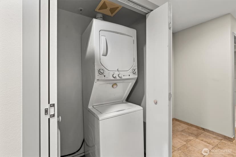 Property photo for 1 Broadway #103, Tacoma photo 22