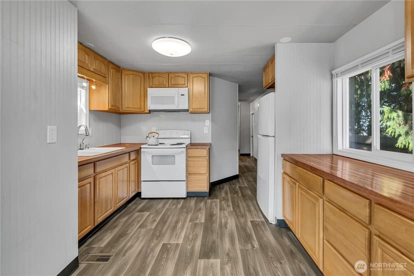 Property photo for 30526 58th Avenue S, Auburn photo 10