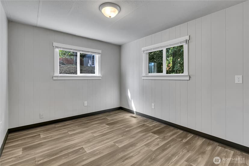 Property photo for 30526 58th Avenue S, Auburn photo 14