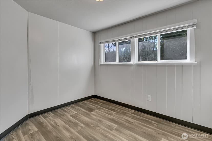 Property photo for 30526 58th Avenue S, Auburn photo 19