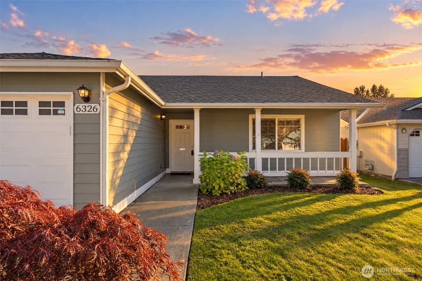 Property photo for 6326 107th Place NE, Marysville photo 2