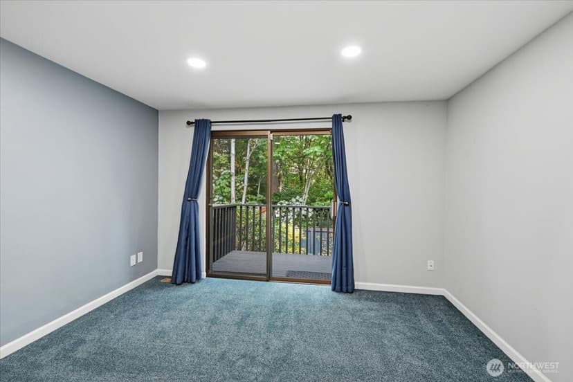 Property photo for 1604 Aberdeen Court SE, Renton photo 12